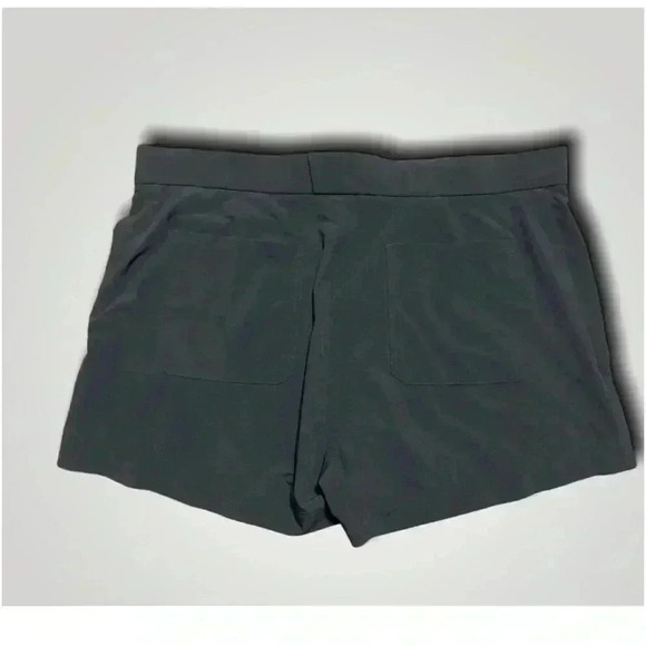 Athleta Tribeca Shorts Black Size 16 - Picture 4 of 6
